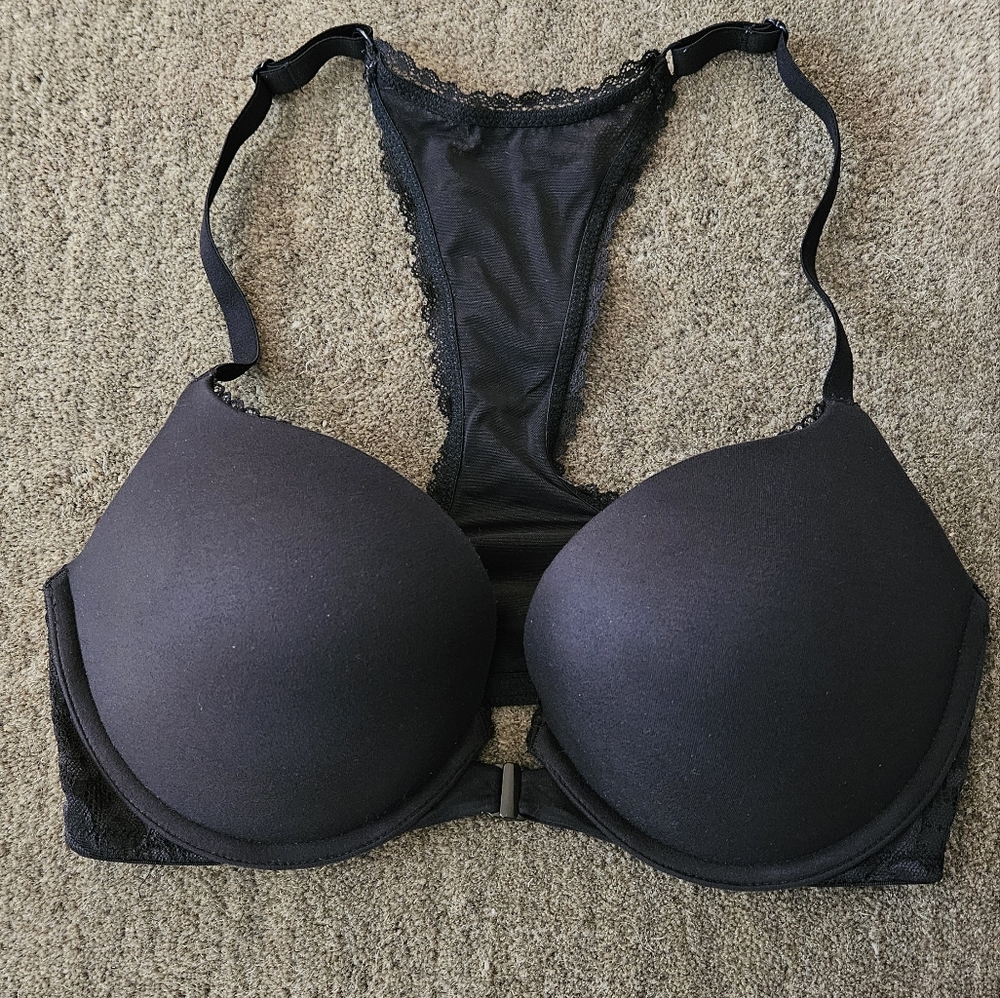Victoria's Secret 34D Black Front Close Bra